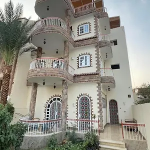 Full Moon House Apartamento